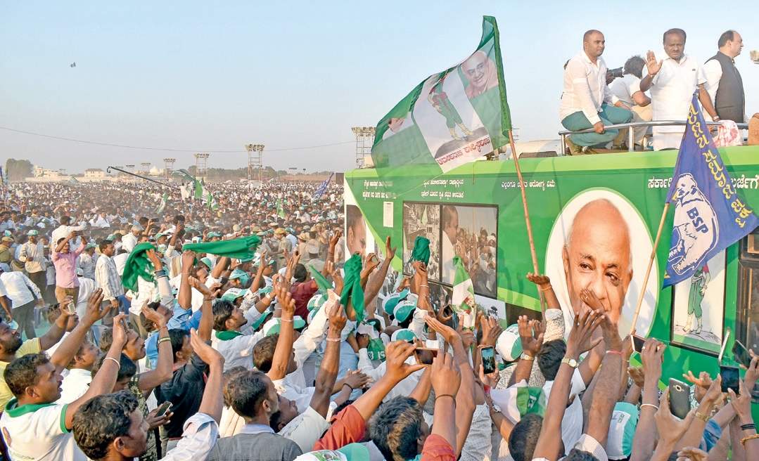 ರೈತರ ಪಕ್ಷ ಜೆಡಿಎಸ್ ಮಣ್ಣಿನ ಮಗ ಕುಮಾರ ಸ್ವಾಮಿ: