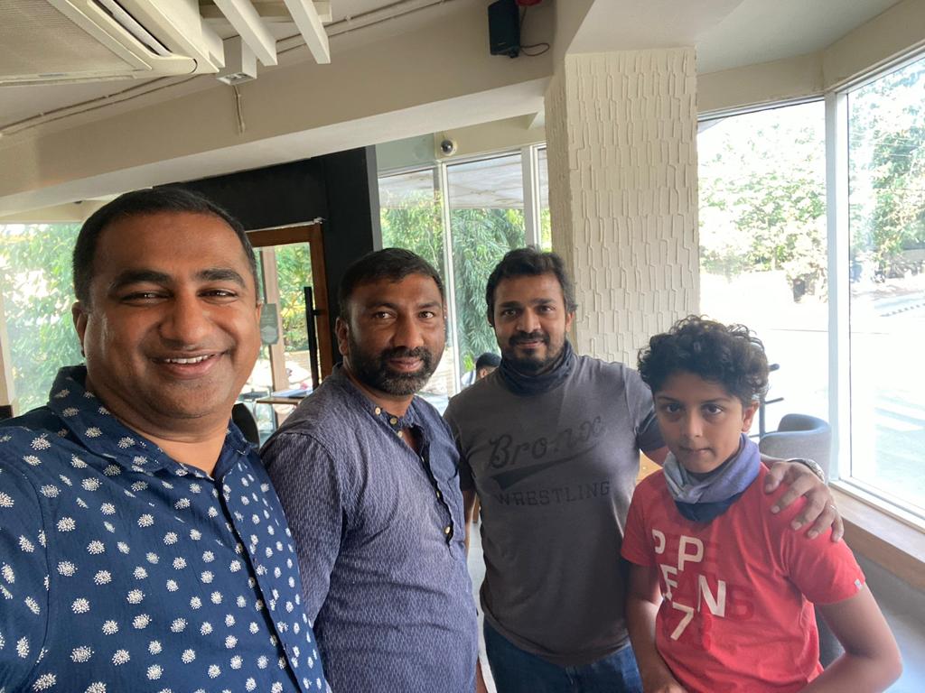 ​    ​ಸಾವಿತ್ರಿ ಚಿತ್ರದ ನಾಯಕರಾಗಿ ವಿಜಯ ರಾಘವೇಂದ್ರ ನಟನೆ.