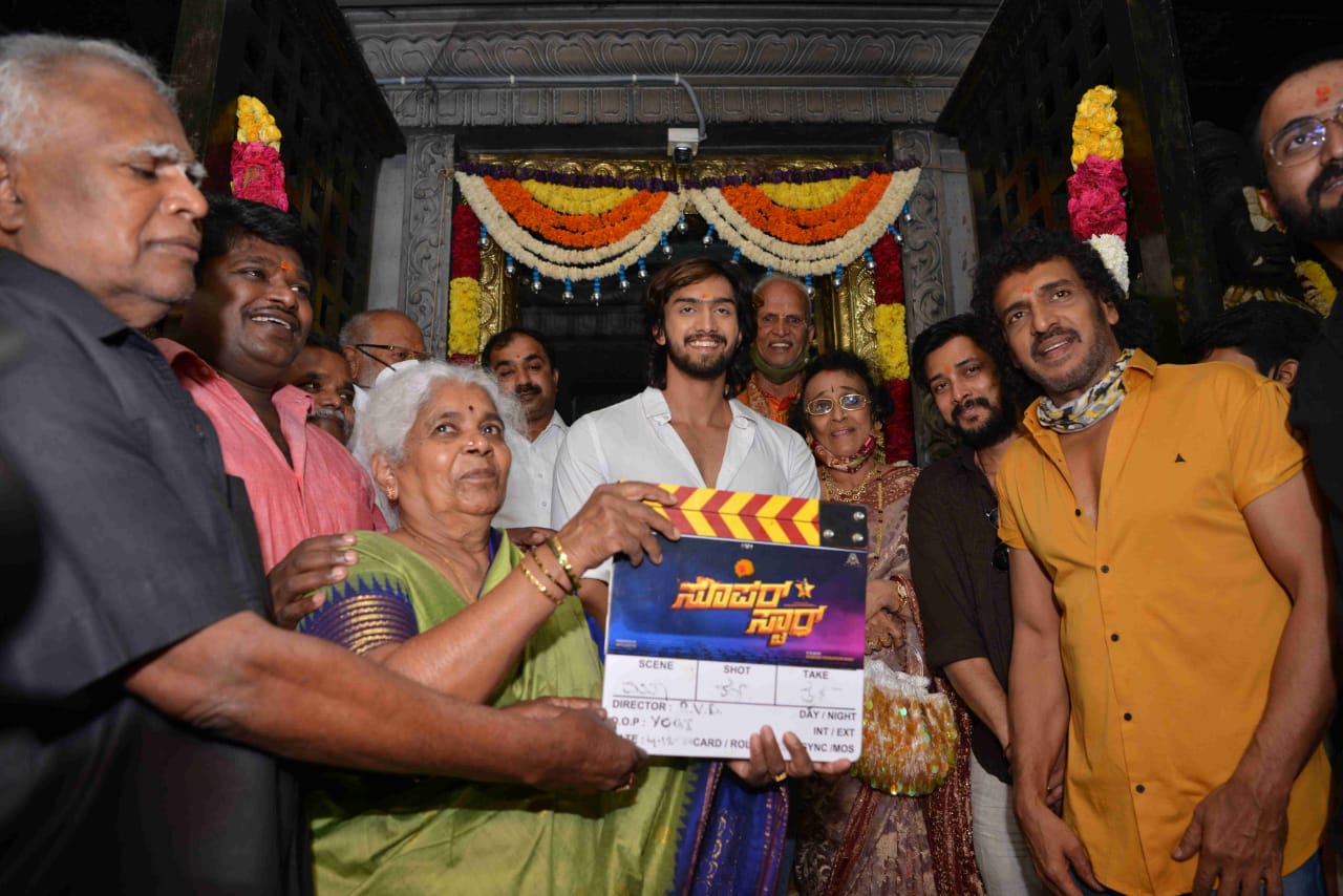 ​ ಅಣ್ಣನ ಮಗನ ಬೆನ್ನು ತಟ್ಟಿದ ರಿಯಲ್ ಸ್ಟಾರ್ ಉಪೇಂದ್ರ 