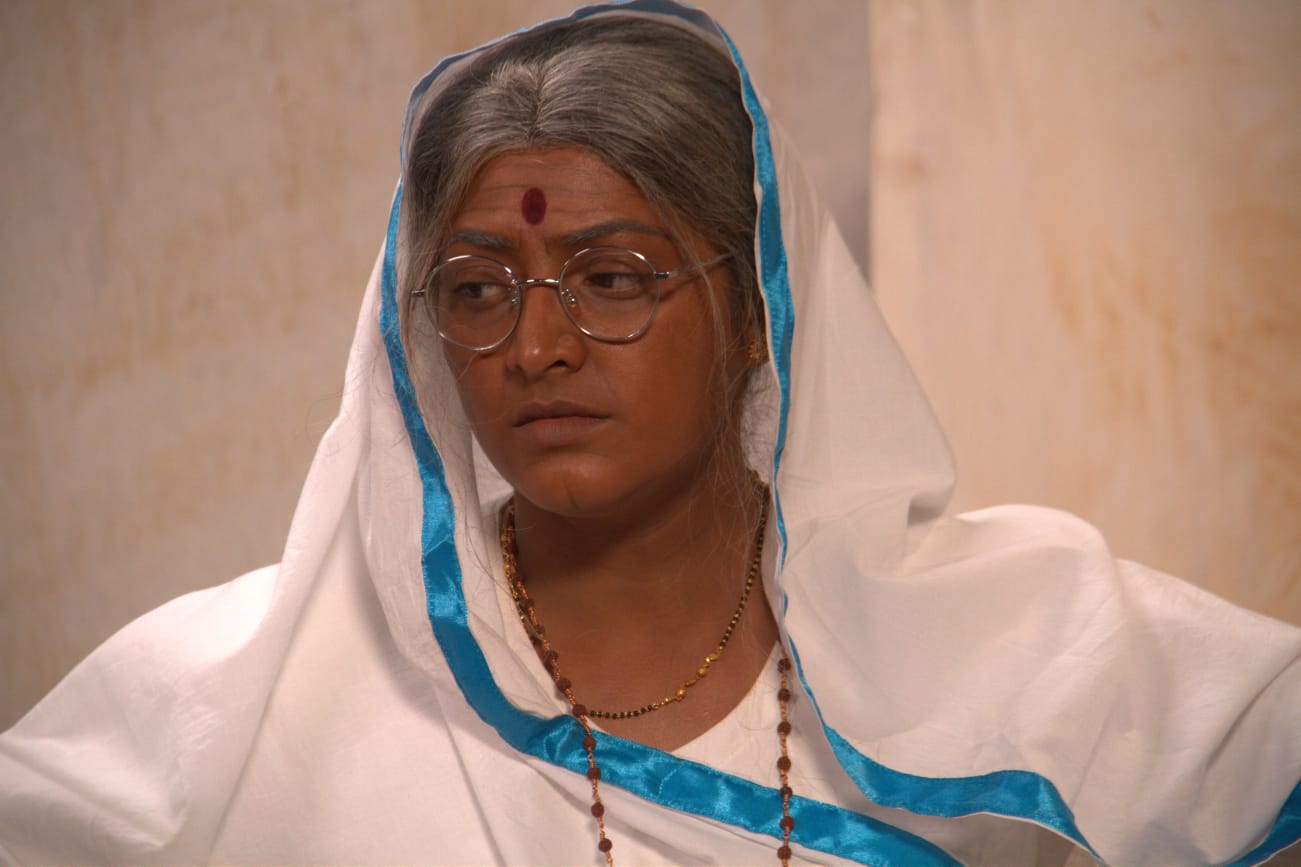 ದಾದಾ ಸಾಹೇಬ್ ಫಾಲ್ಕೆ ಚಿತ್ರೋತ್ಸವಕ್ಕೆ  ತಾಯಿ ಕಸ್ತೂರ್ ಗಾಂಧಿ