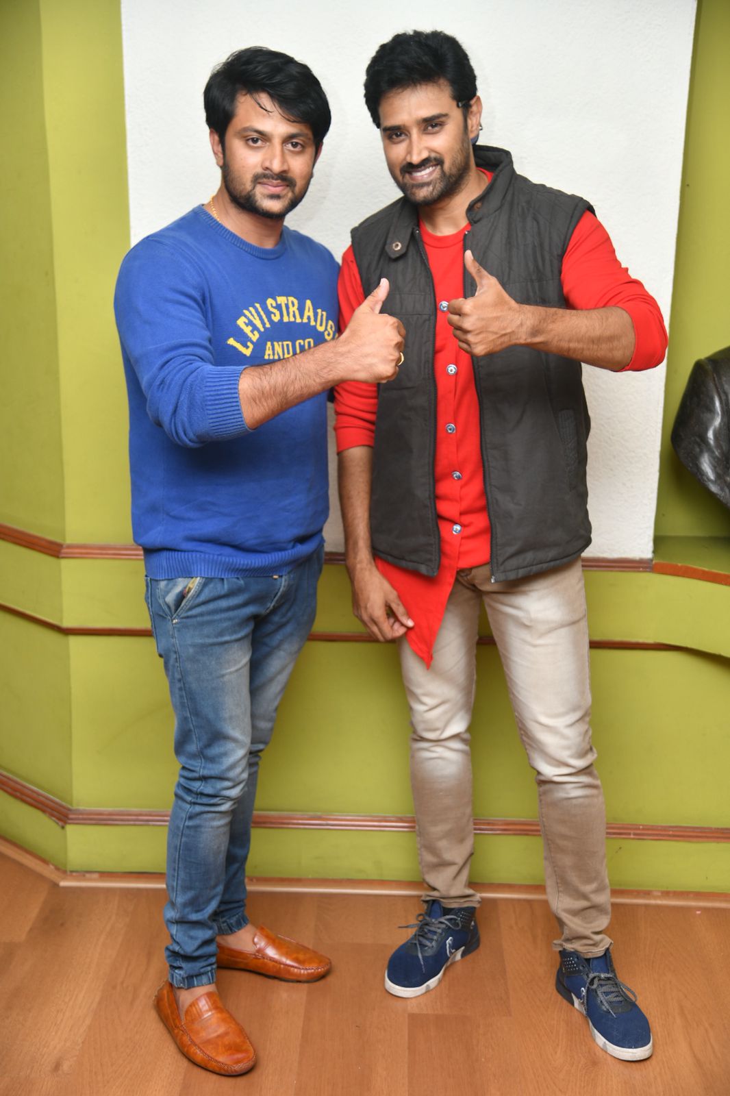 ಪೊಲೀಸ್ ಅಧಿಕಾರಿ ರವಿಕಾಂತೇಗೌಡ ಅವರಿಂದ "ಎರಡುಸಾವಿರದ ಇಪ್ಪತ್ತು ಗೋಪಿಕೆಯರು" ಚಿತ್ರದ ಹಾಡುಗಳ ಬಿಡುಗಡೆ.*