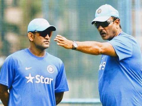 Ravi shastri  dhoni 