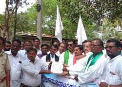 ಸಿರವಾರ ಗುಡ್ಡದ ಮೇಲಿನ ಪವಿತ್ರ ಶಿಲುಭೆ ದ್ವಂಸ ಕಿಡಿಗೇಡಿಗಳ ಪತ್ತೆಗೆ ಕ್ರೈಸ್ತ ಸಮುದಾಯದಿಂದ ಮೌನ ಪ್ರತಿಭಟನೆ.